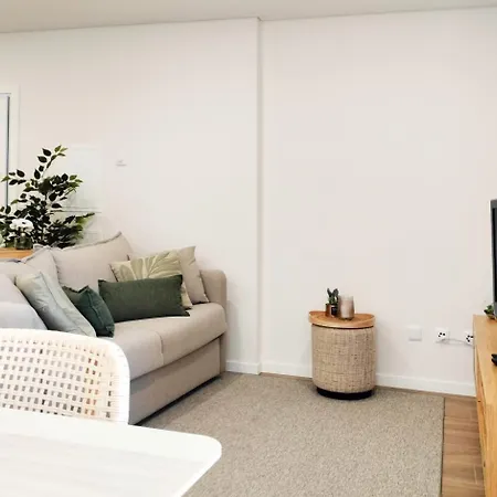 Apartment R3 - Mira By The Sea