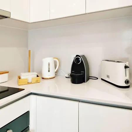 R3 - Mira By The Sea Apartment