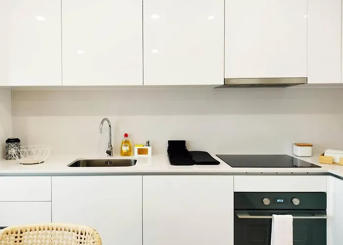 By The Sea Apartment *